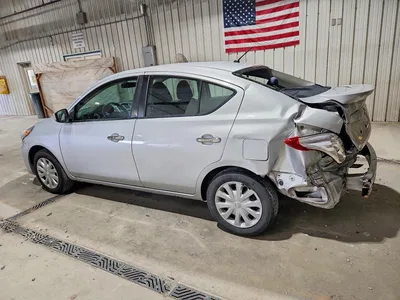 2019 NISSAN VERSA SV, фото 2, лот 10745924