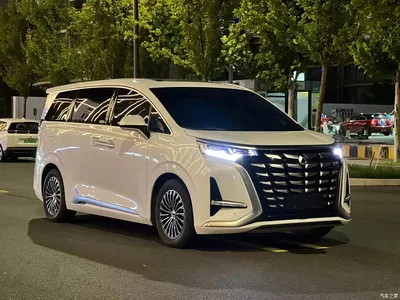 2022 Denza D9 DM-i 1040 Premium, фото 3, лот 11082061