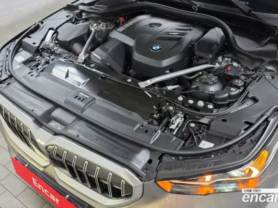 2025 BMW 5-Series 520i, фото 4, лот 10049460