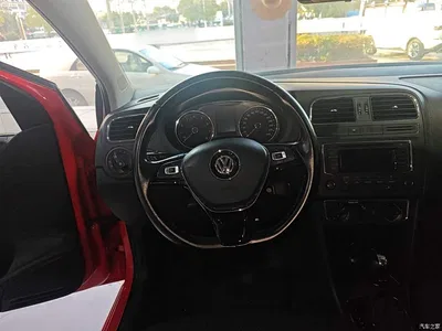 2016 Volkswagen Polo 1.6L Automatic Comfort, фото 3, лот 10466148