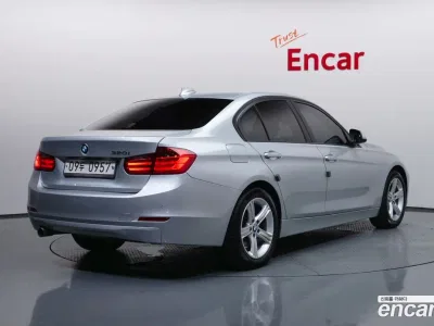 2015 BMW 3-Series 320i, фото 2, лот 10205482