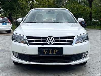 2013 Volkswagen Lavida Facelift Classic 1.6L Manual Comfort, фото 1, лот 11135954