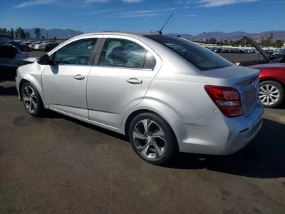 2020 CHEVROLET SONIC PREMIER, фото 2, лот 10700542