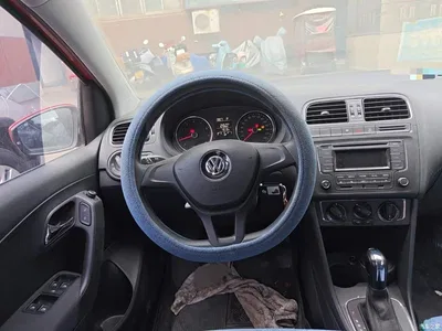 2014 Volkswagen Polo 1.4L Automatic Comfort Edition, фото 3, лот 10885613