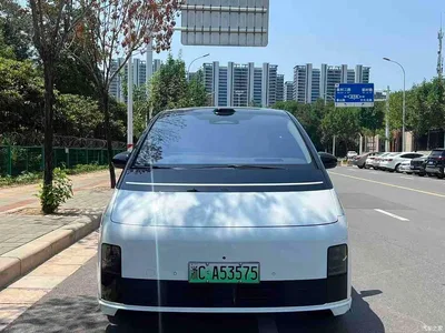 2025 Li Auto MEGA Model Home Family Special Edition, фото 2, лот 10446786