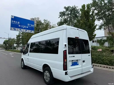 2022 Jiangling JMC Fushun 2.0T Manual Multi-purpose Passenger Vehicle Medium Wheelbase Medium-high Roof 6-7 seater, фото 3, лот 11144507