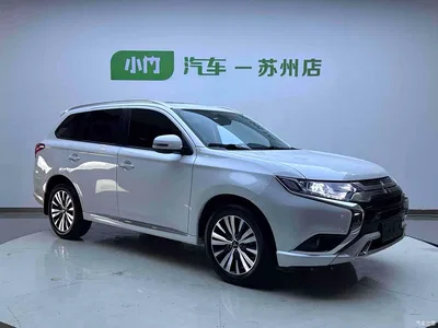 2021 Mitsubishi Outlander Facelift 2.0L 2WD Premium Edition 5-Seater, фото 2, лот 10340148