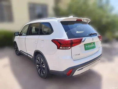 2020 Mitsubishi Outlander 2.0L 2WD Premium 5-seater, фото 4, лот 10342683
