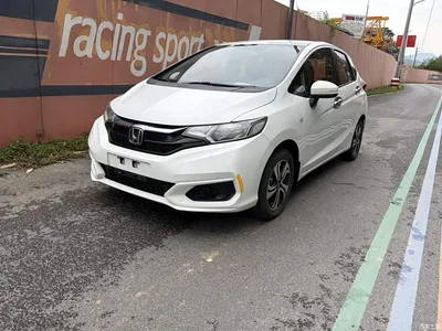 2018 Honda Fit 1.5L CVT Comfort Edition, фото 1, лот 11544395