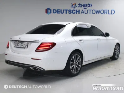 2019 Mercedes-Benz E-Class E300 4MATIC Avnatgarde, фото 2, лот 10204611