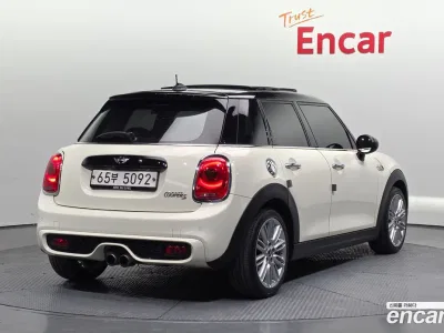 2017 Mini Cooper 5Door Standard, фото 2, лот 10106632