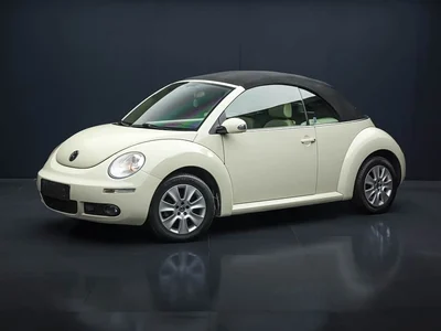 2009 Volkswagen Beetle 2.0 AT Top Convertible, фото 1, лот 10474007