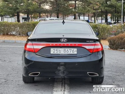 2013 Hyundai Grandeur HG300 Exclusive, фото 1, лот 10066422