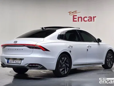 2022 Hyundai Grandeur Le Blanc, фото 1, лот 10198387