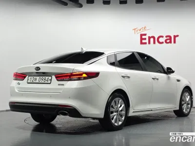 2016 Kia K5 1.7 Diesel SX, фото 1, лот 10401494