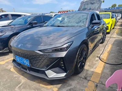 2022 Changan UNI-V 1.5T Excellence, фото 1, лот 10249203