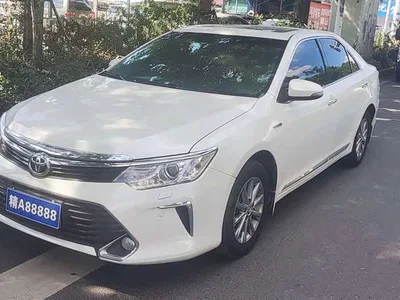 2016 Toyota Camry 2.0G 10th Anniversary Luxury Edition, фото 3, лот 10298985
