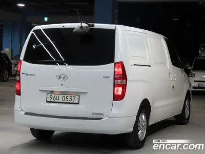 2017 Hyundai Starex 3-Seater VAN, фото 3, лот 10192035