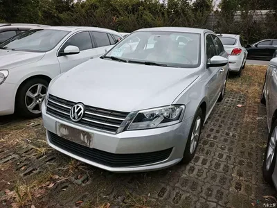2013 Volkswagen Lavida Facelift Classic 1.6L Manual Trend, фото 1, лот 10890068