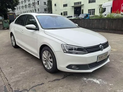 2014 Volkswagen Sagitar 1.6L Automatic Comfort, фото 3, лот 10457292
