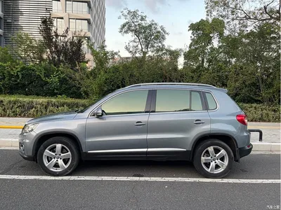 2010 Volkswagen Tiguan 2.0TSI Automatic 4WD Elite, фото 3, лот 10478128