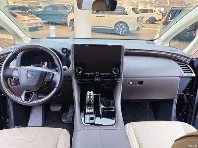 2024 Toyota Vellfire Crown Hybrid 2.5L Executive Premium Edition, фото 4, лот 10384872