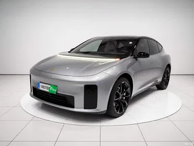 2025 Li Auto i6 4WD Base Model, фото 1, лот 11241859