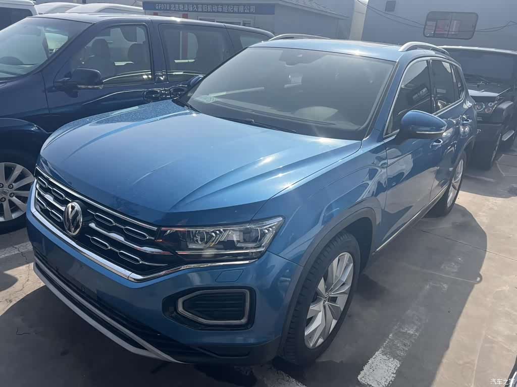 2019 Volkswagen Tayron 330TSI 2WD Premium China VI, фото 1, лот 11212291