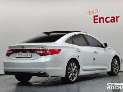 2015 Hyundai Grandeur HG300 Premium, фото 2, лот 10229645