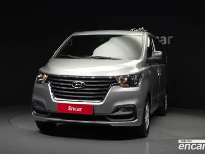 2021 Hyundai Starex Van 3-Seater, фото 3, лот 10264428
