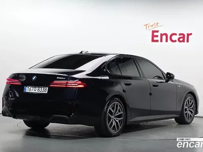 2025 BMW 5-Series 523d xDrive M Sport, фото 2, лот 11019851