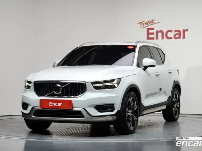 2021 Volvo XC40 B4 Inscription, фото 1, лот 10123793