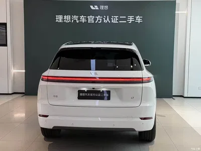 2025 Li Auto L7 Max Smart Renewal Edition, фото 2, лот 10444443