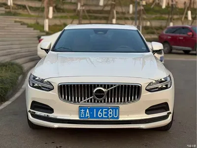 2023 Volvo S90 B5 Intelligent Comfort Luxury Edition, фото 2, лот 10364952