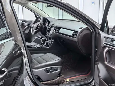 2017 Volkswagen Touareg 3.0TSI Explorer Edition, фото 4, лот 10453357