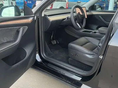 2021 Tesla Model Y Standard Range Rear-Wheel Drive, фото 4, лот 10570839