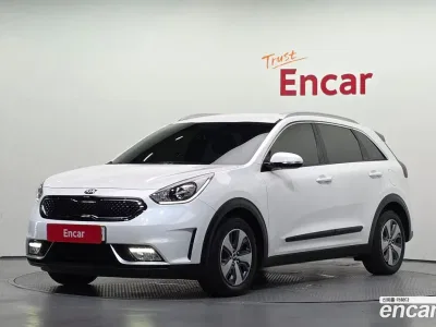 2017 Kia Niro Luxury, фото 1, лот 10386147