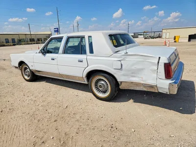 1988 LINCOLN TOWN CAR, фото 2, лот 10970213