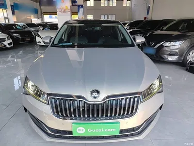 2019 Škoda Superb Facelift TSI330 DSG Luxury, фото 3, лот 10348245