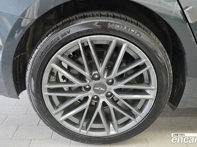 2018 Genesis G70 2.0T, фото 4, лот 10036358