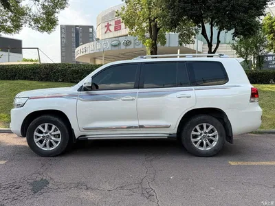 2016 Toyota Land Cruiser (Import), фото 3, лот 10296566