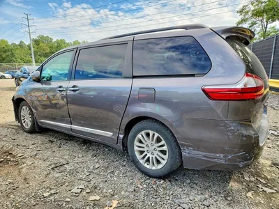 2017 TOYOTA SIENNA XLE 8-PASSENGER, фото 2, лот 10529540