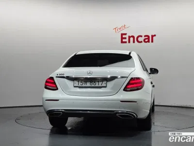 2019 Mercedes-Benz E-Class E300 Avantgarde, фото 3, лот 10057891