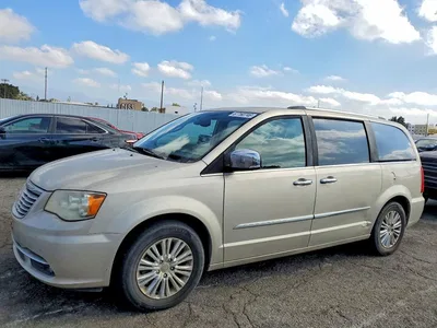 2013 CHRYSLER TOWN AND COUNTRY LIMITED, фото 1, лот 10970554