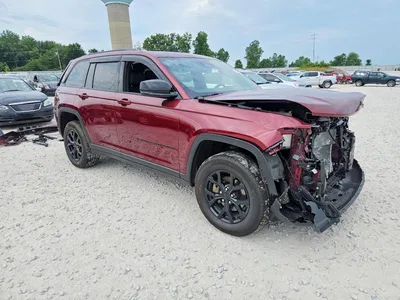 2025 JEEP GRAND CHEROKEE LAREDO, фото 4, лот 10784147