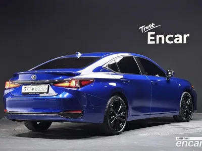 2023 Lexus ES 300h F-Sport, фото 1, лот 10221537