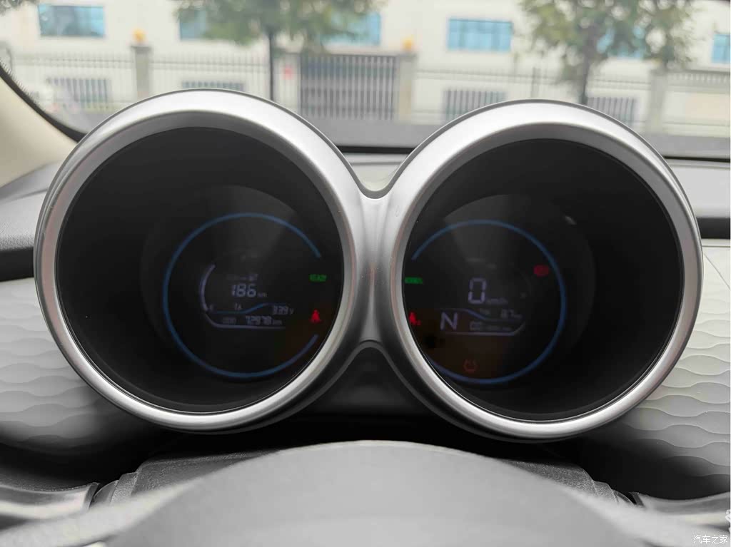 2021 Ora Black Cat 351km Standard Model, фото 4, лот 11215564