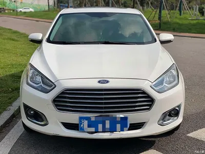2015 Ford Escort 1.5L Automatic Fashion, фото 2, лот 11568520