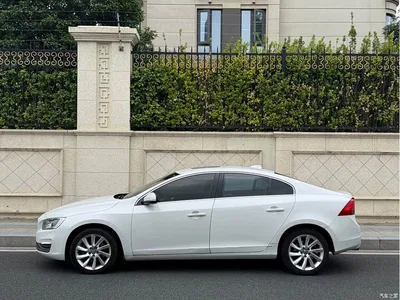 2017 Volvo S60 S60L T4 Momentum, фото 3, лот 10816725