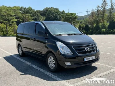 2017 Hyundai Starex 5-Seater VAN, фото 2, лот 10353642